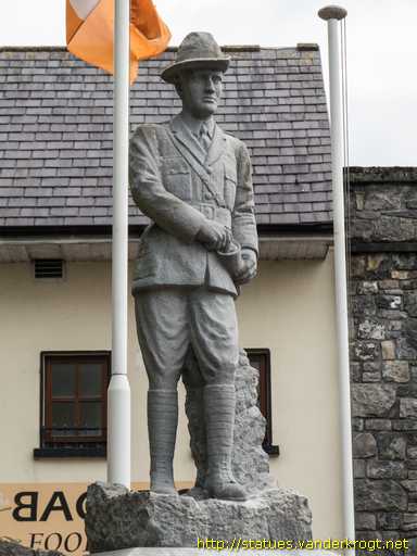 Oranmore - Órán Mór /  Joseph Howley - <i>Seosamh Ó hUallaigh</i>