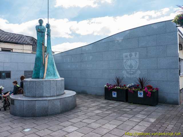 Leixlip - Léim an Bhradáin /  Confluence - <i>Cumar</i>