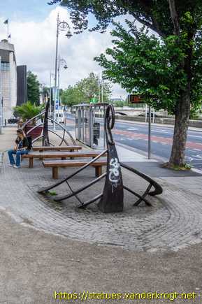 Dublin - Baile Átha Cliath /  Báite (sunken or drowned)