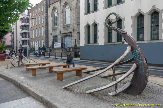 Dublin - Baile Átha Cliath /  Báite (sunken or drowned)