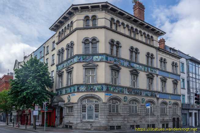 Dublin - Baile Átha Cliath /  History of Cleaning Clothes and Other Activities
