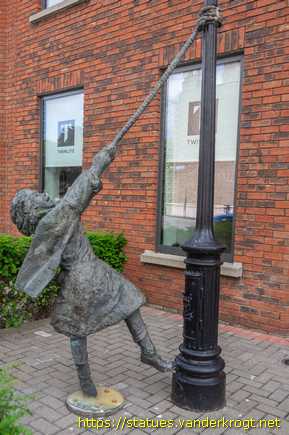 Dublin - Baile Átha Cliath /  Memories of Mount Street