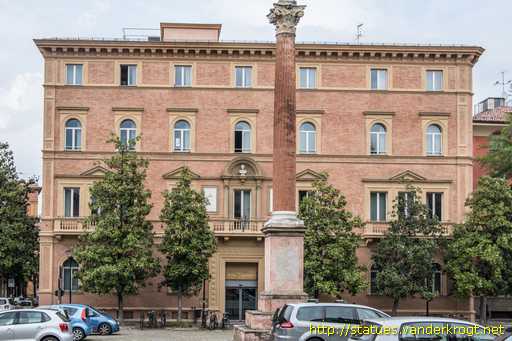 Bologna /  Busto  di un uomo sconosciuto