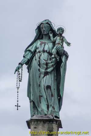 Bologna /  Colonna da Beata Vergine del Rosario