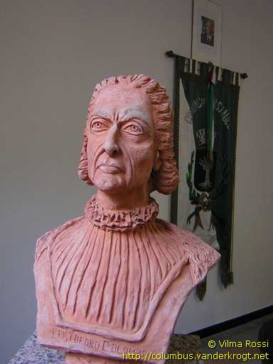 Chiusanico /  Busto di Cristoforo Colombo