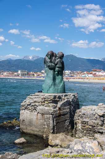 Viareggio /  L'Attessa