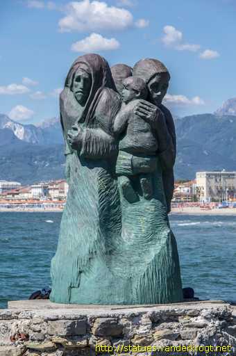Viareggio /  L'Attessa