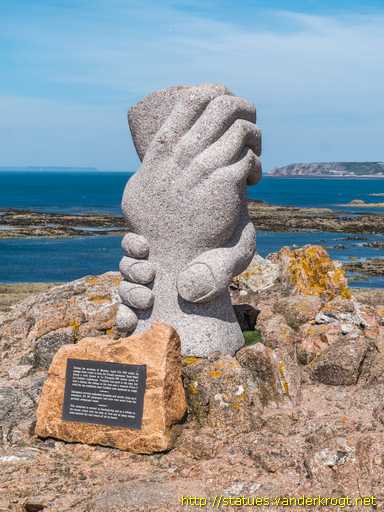 Saint Brelade /  Saint Malo Memorial
