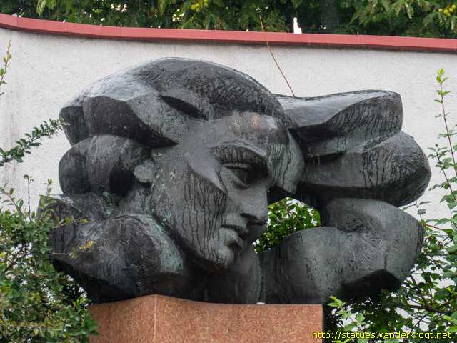 Vilnius /  Salomėja Nėris