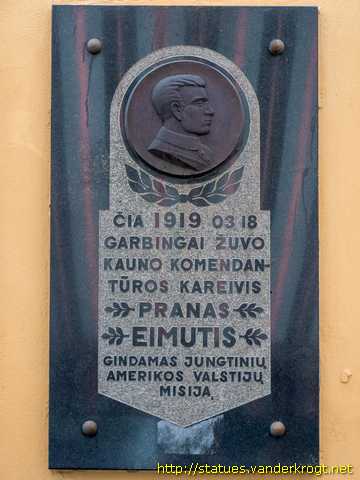 Kaunas /  Pranas Eimutis