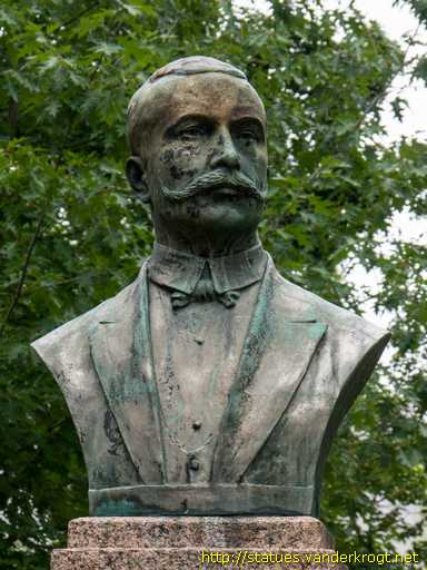 Kaunas /  Česlovas Sasnauskas