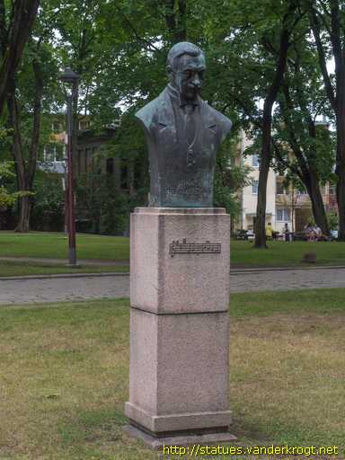 Kaunas /  Mikas Petrauskas