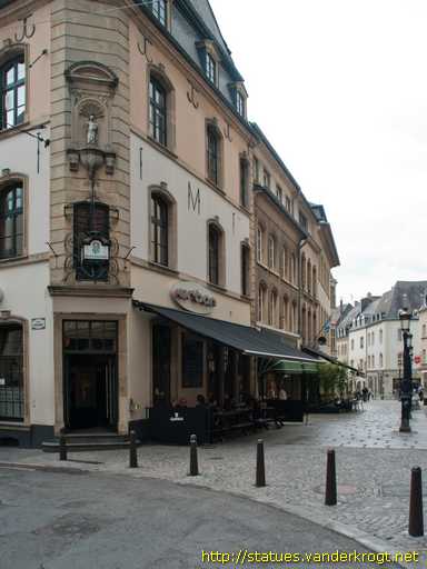 Luxembourg /  La Vierge à l'enfant