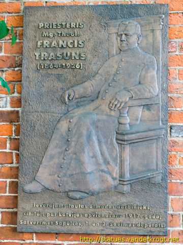 Rīga /  Francis Trasuns