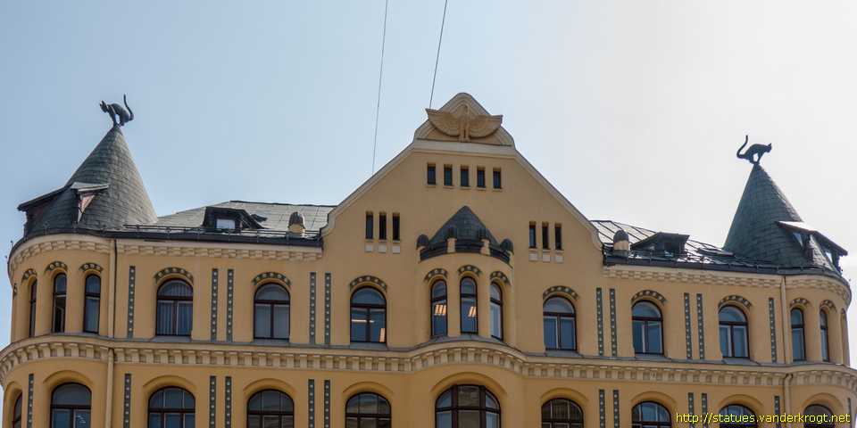 Rīga /  Kaķu nams
