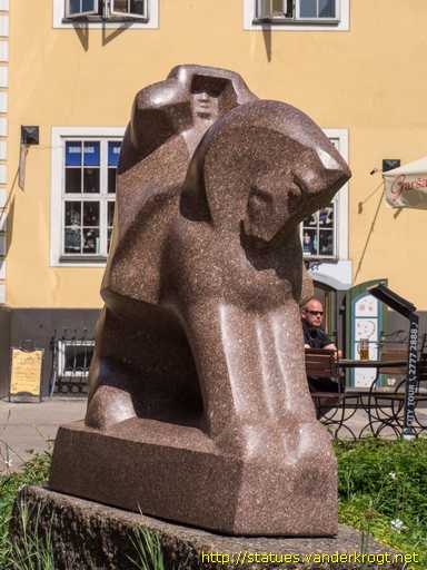 Rīga /  Uz robežām