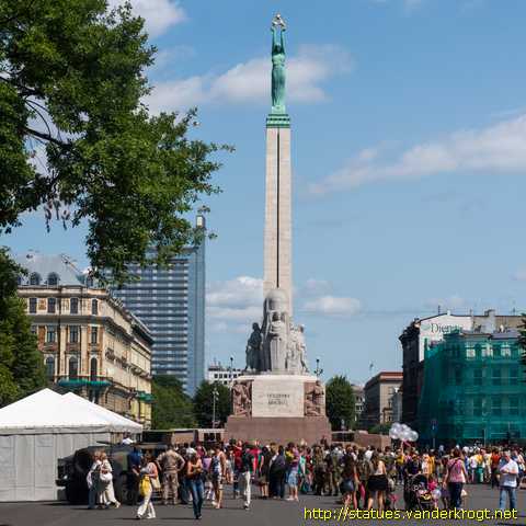 Rīga / Brīvības piemineklis