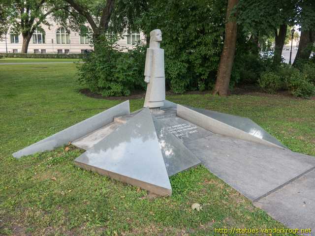 Rīga /  Bārenītes