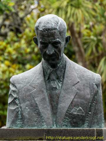 Vila Franco do Campo /  Augusto Botelho Simas