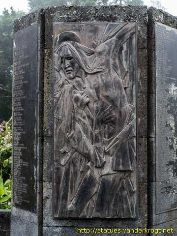Santa Bárbara /  Monumento aos mortos no vôo 1851