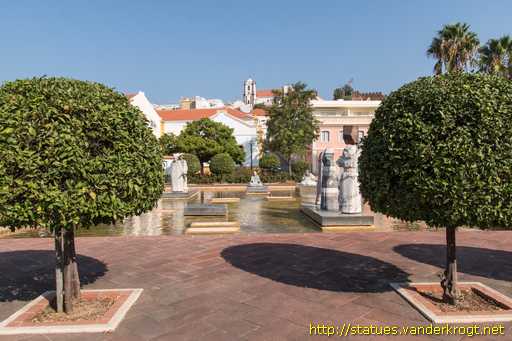 Silves /  Monumento a Al Mouhatamid Ibn Abbad