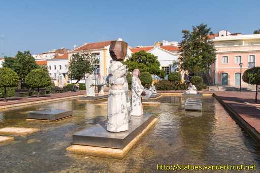 Silves /  Monumento a Al Mouhatamid Ibn Abbad