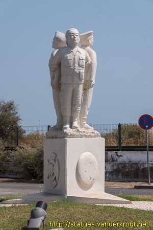 Faro / Monumento aos Combatentes do Ultramar