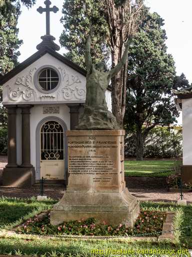 Funchal /  Monumento às Vítimas da Guerra
