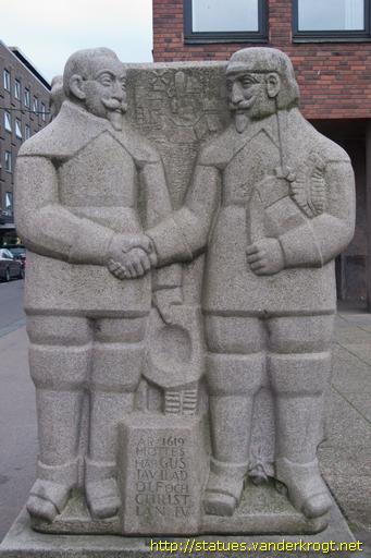 Halmstad /  Kungastenen
