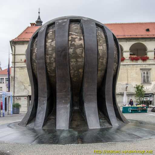 Maribor /  Spomenik narodnoosvobodilnega boja (NOB)