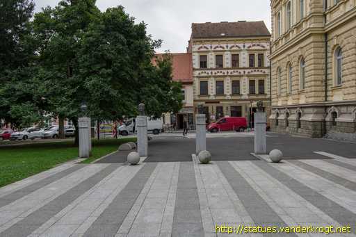 Maribor /  Aleja velikanov
