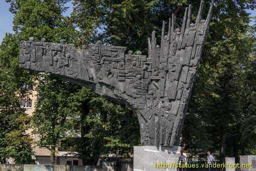 Ljubljana /  Spomenik revolucije