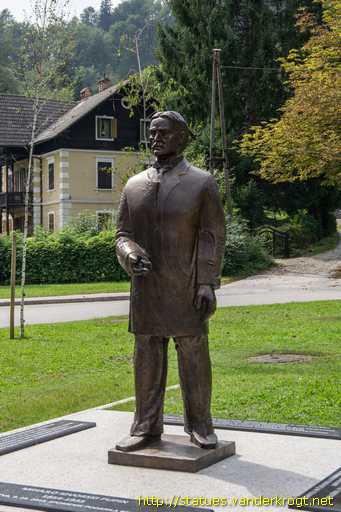 Bled /  Mihajlo Idvorski Pupin