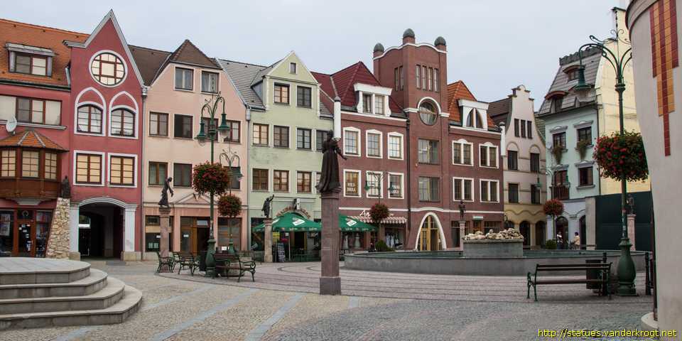 Komárno - Komárom /  Nádvorie Európy - Európa udvar