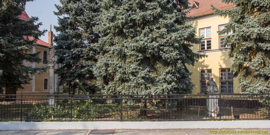 Gabčíkovo - Bős /  Pieta a P. Mária - Pieta és Szűz Mária