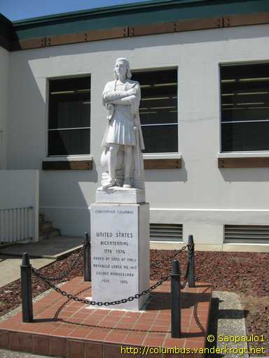 Roseville /  Christopher Columbus