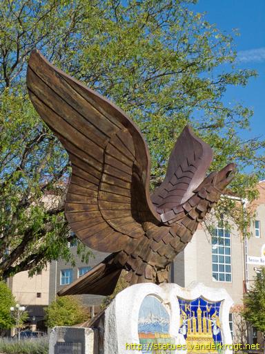 Pueblo /  Sister Cities Monument