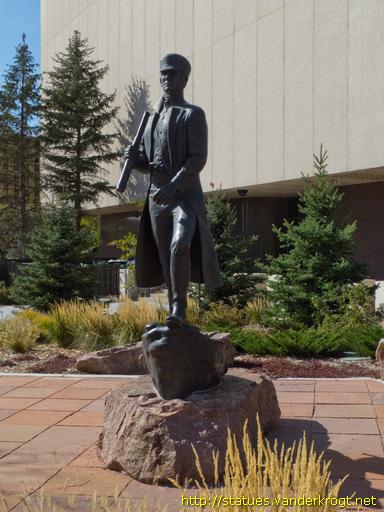 Colorado Springs /  Zebulon Pike