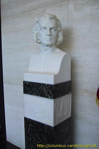 New Haven /  Bust of Christopher Columbus