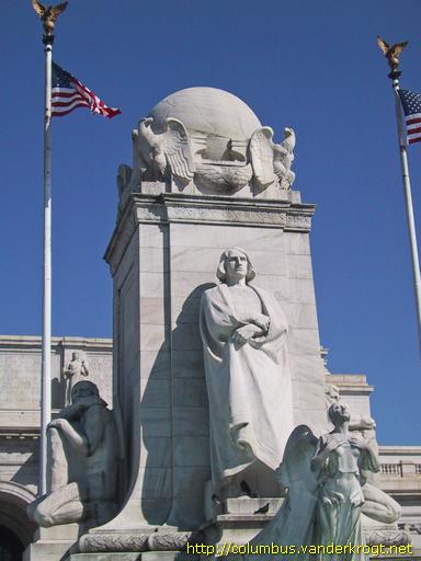Washington /  Columbus Monument