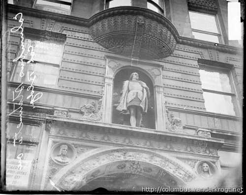 Chicago /  Christopher Columbus at Columbus Plaza