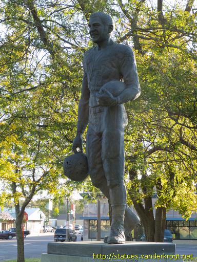 Windom /  Larrie Buhler