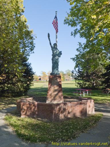 Chadron /  Replica of the Statue of Liberty