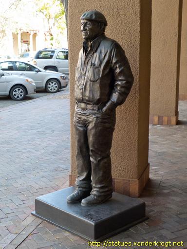 Santa Fe /  Allan Houser Haozous