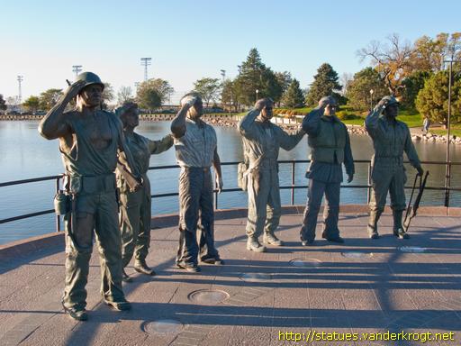 Pierre / World War II Memorial