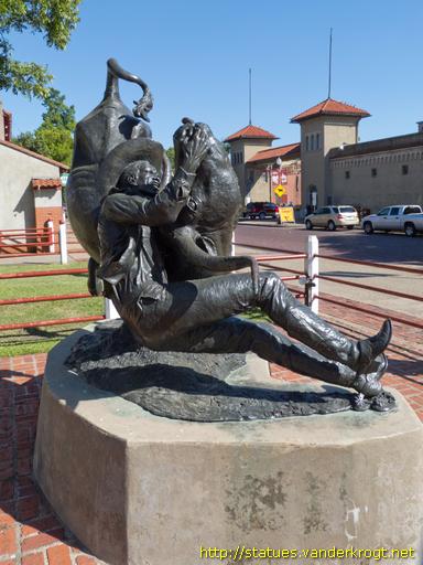 Fort Worth /  The First Bulldogger - Bill Pickett