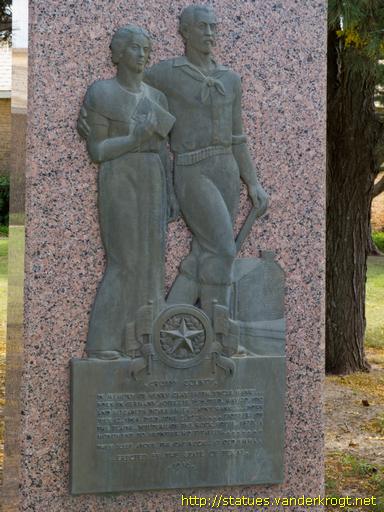 Crosbyton /  Hank & Elizabeth Smith Centennial Marker