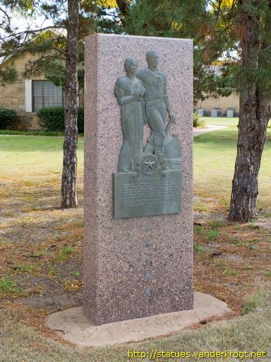 Crosbyton / Hank & Elizabeth Smith Centennial Marker