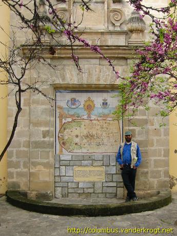 Juan de la Cosa's world map of 1500, with Peter van der Krogt standing next to it
