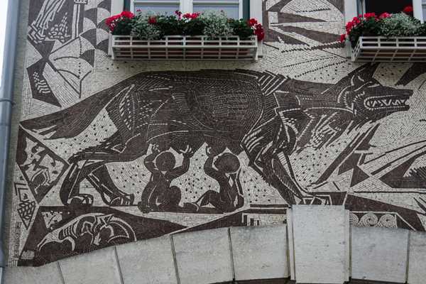 Wien - Kaiser Probus, Romulus und Remus